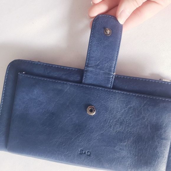 SQ Dona Smartphone Contenial Zip Wallet - Picture 4 of 13